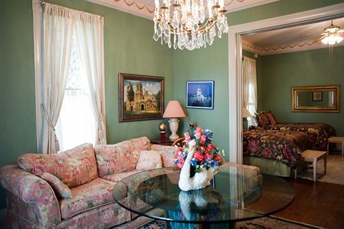 Arbor House Suites Bed And Breakfast سان أنطونيو المظهر الخارجي الصورة