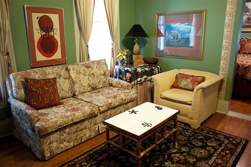 Arbor House Suites Bed And Breakfast سان أنطونيو المظهر الخارجي الصورة
