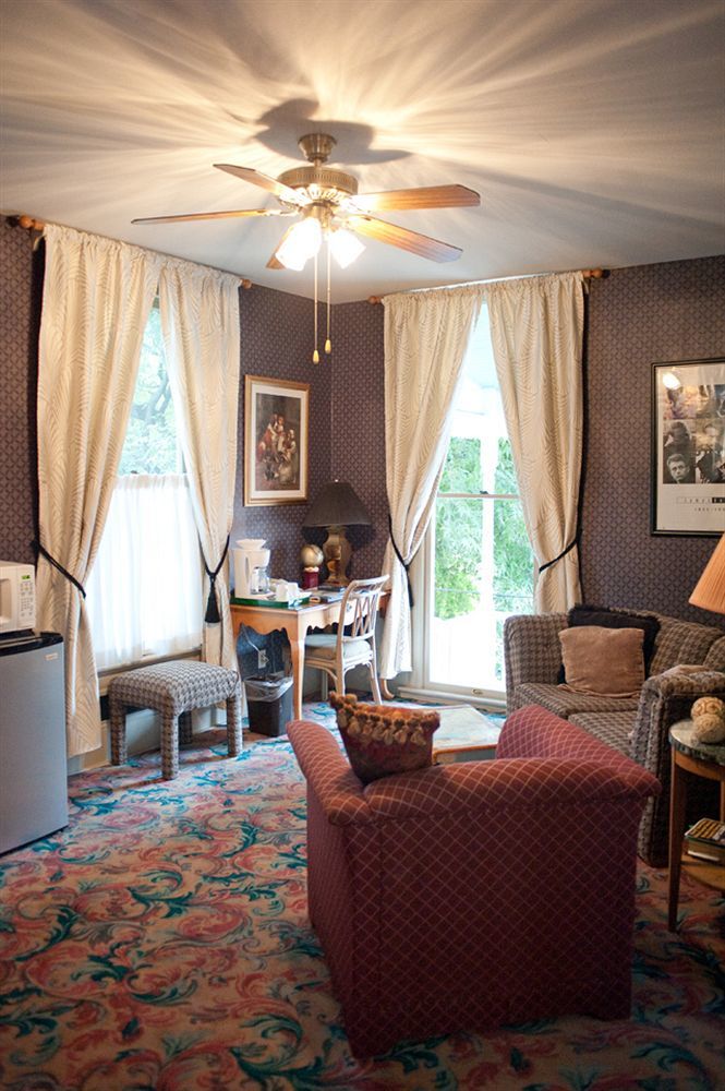 Arbor House Suites Bed And Breakfast سان أنطونيو المظهر الخارجي الصورة